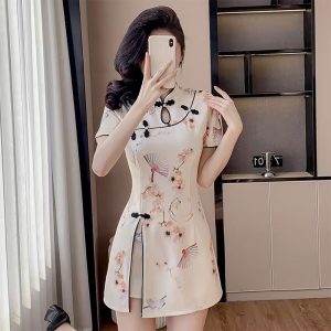 2025 Spring New Qipao Dress Set for Girls, Featuring Elegant Chinese Style Floral Patterns and High Collar Design